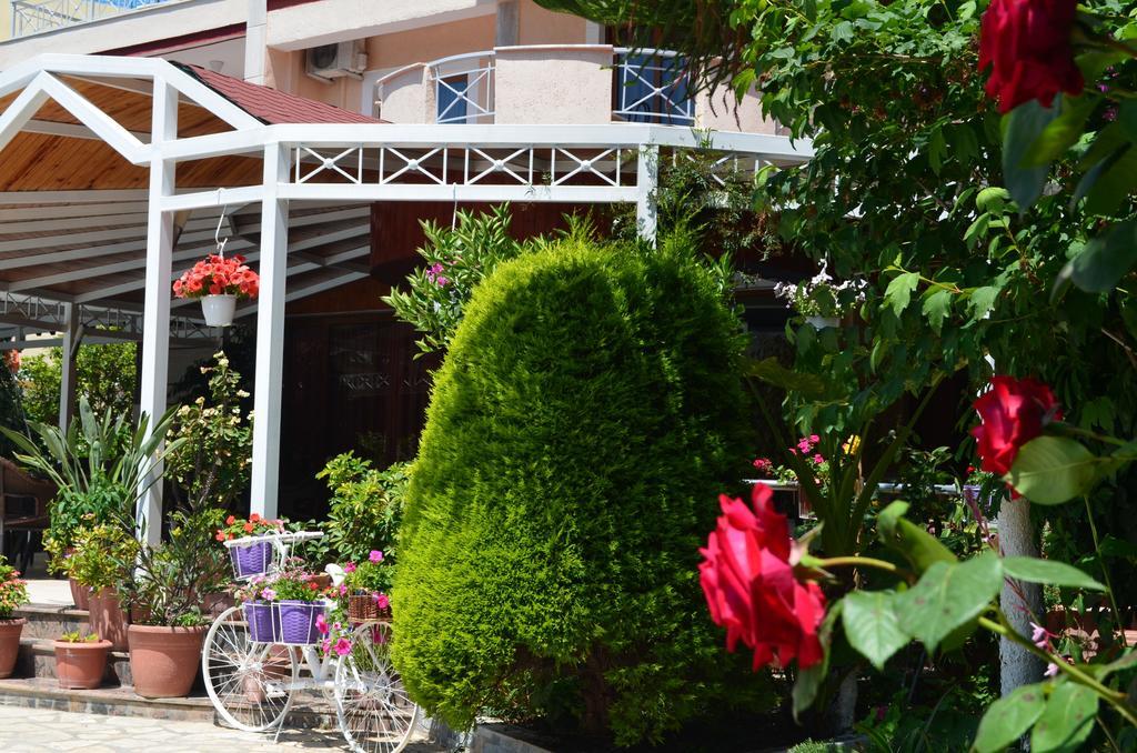 Jb Hotel ซารานเดอ ภายนอก รูปภาพ